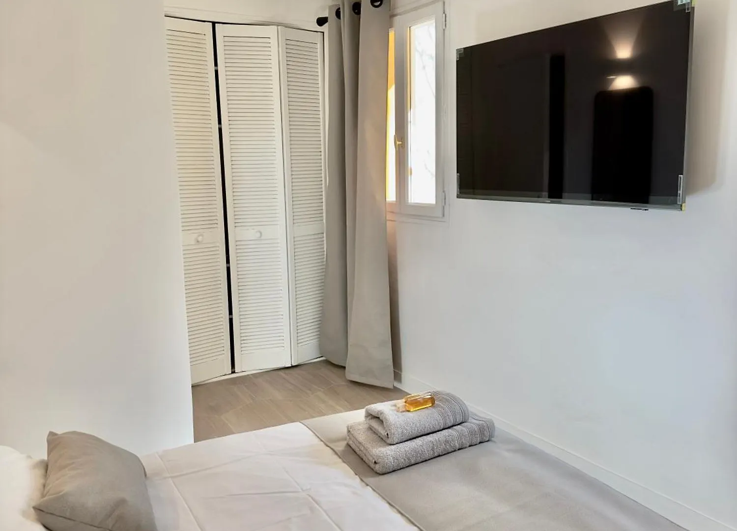 Apartment Centre Historique Appartement Climatise Avec Terrasse Aix-en-Provence France