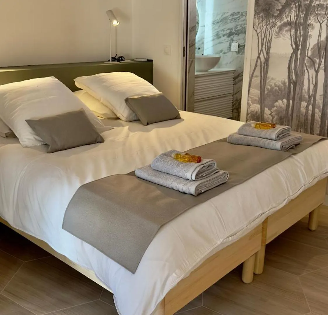 公寓 Centre Historique Appartement Climatise Avec Terrasse 普罗旺斯地区艾克斯